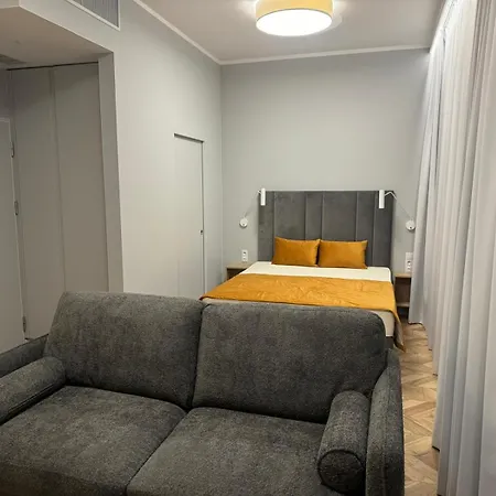 아파트 Krab Aktena Shellter