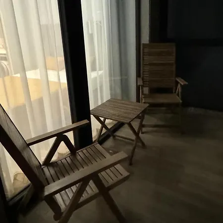 Krab Aktena Shellter 아파트