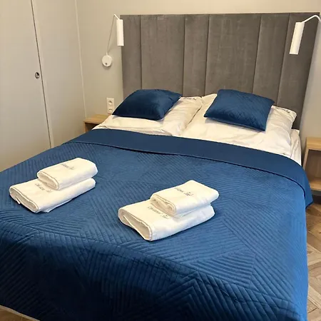 Krab Aktena Shellter * 로고보